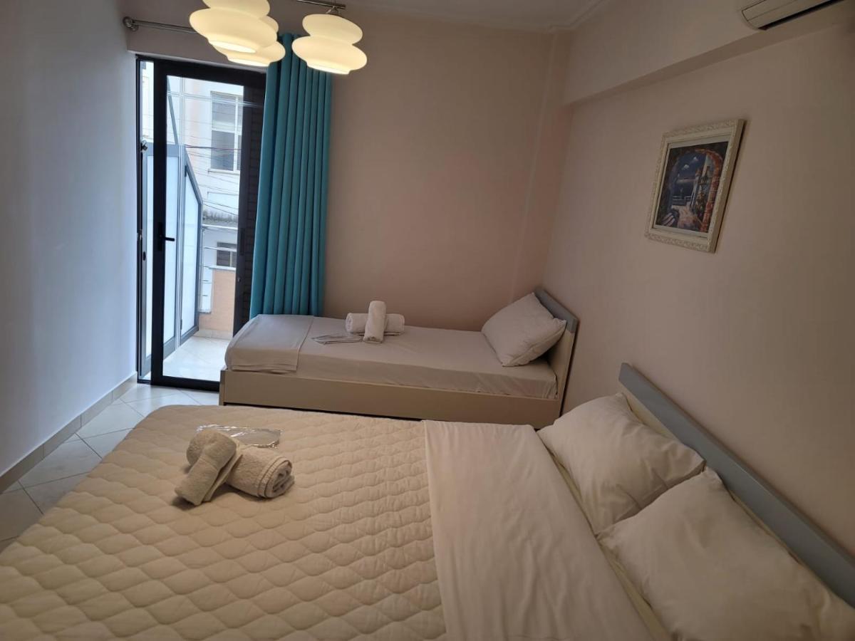 Amber Apartments Saranda Szoba fotó