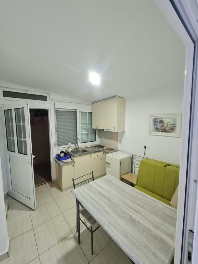 Amber Apartments Saranda Kültér fotó