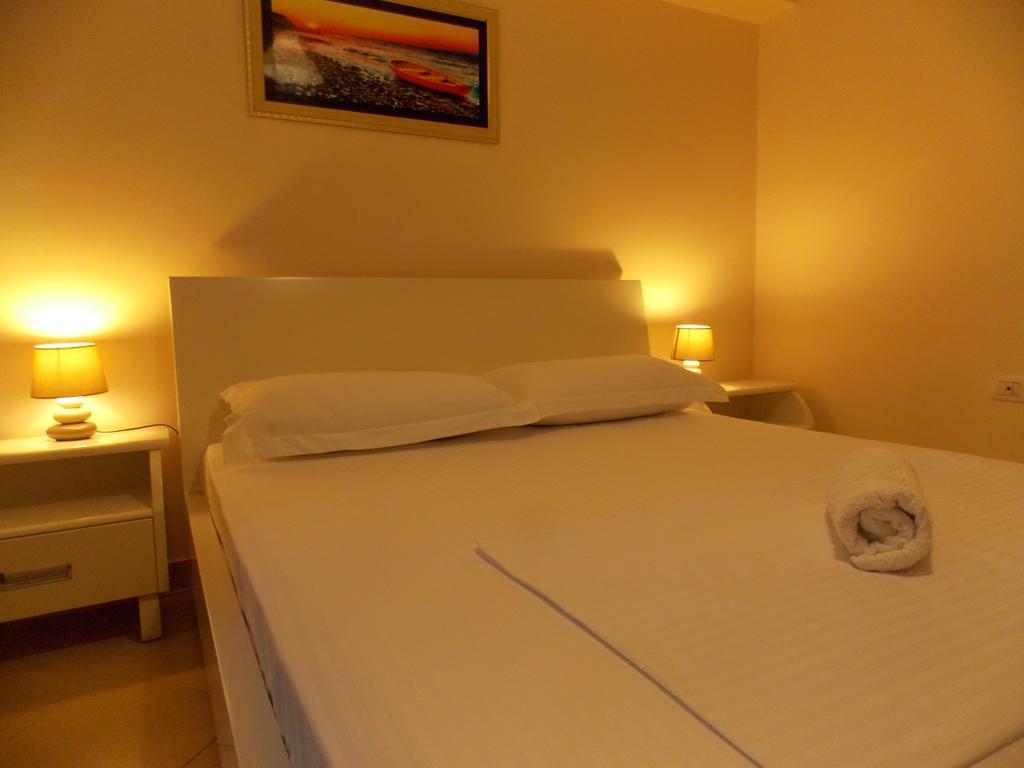 Amber Apartments Saranda Kültér fotó